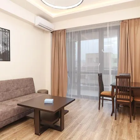 Stay Inn-Apartments On Koghbatsi 16 Yerevan Exterior photo