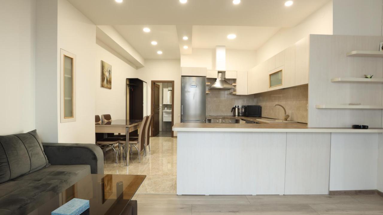 Inn-apartments On Koghbatsi 16 Yerevan